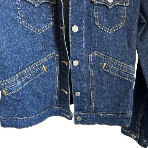 Levi's Juniors size Small Denim jean jacket  Medium Wash - Picture 2 of 6